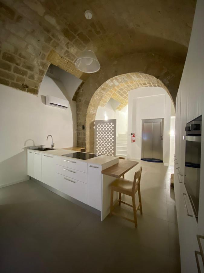 Star Suite Tarento Exterior foto